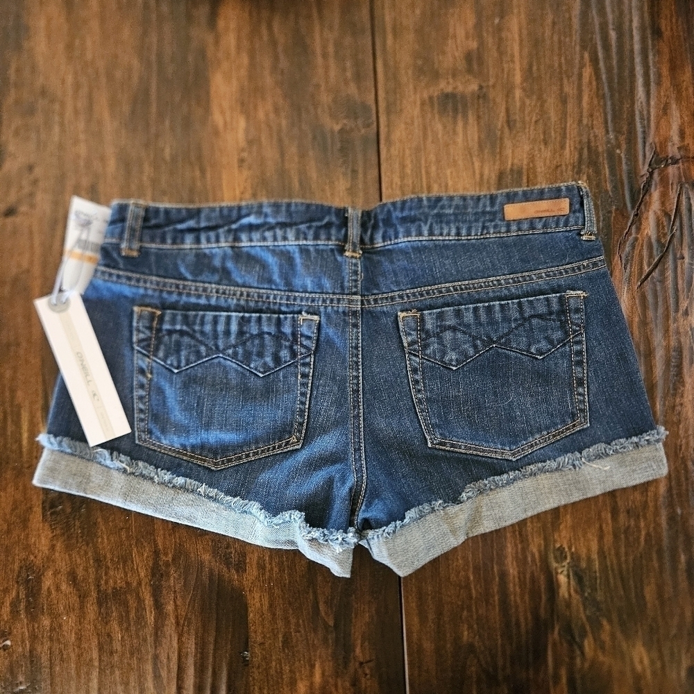 NWT Size 7 Oneill denim shorts! - Picture 3 of 7